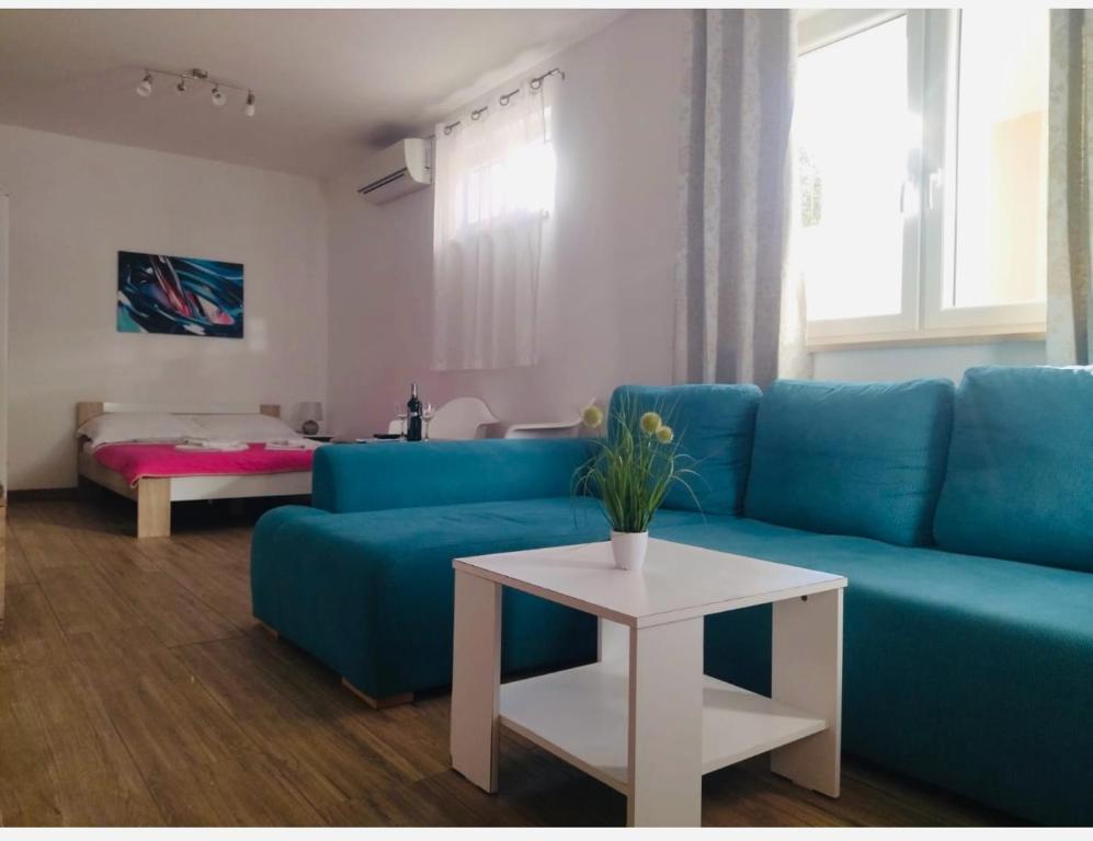 Istumisnurk majutusasutuses Bol Studio Center