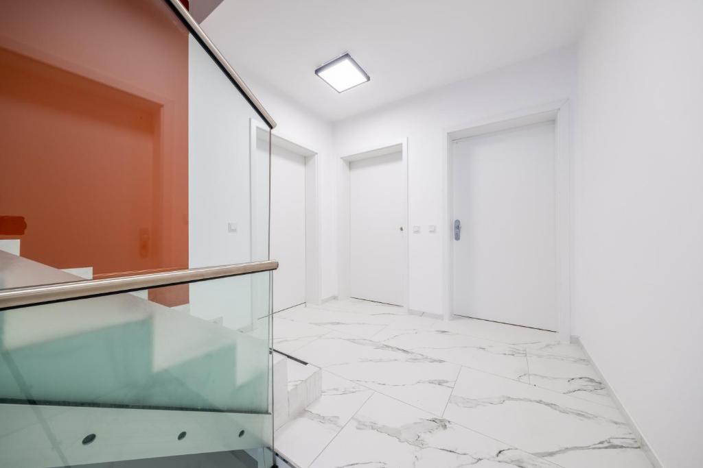 Pine Living - Resim 8