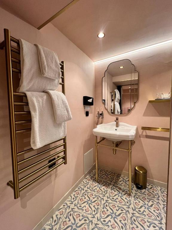 Hotel Du Cadran - Resim 6