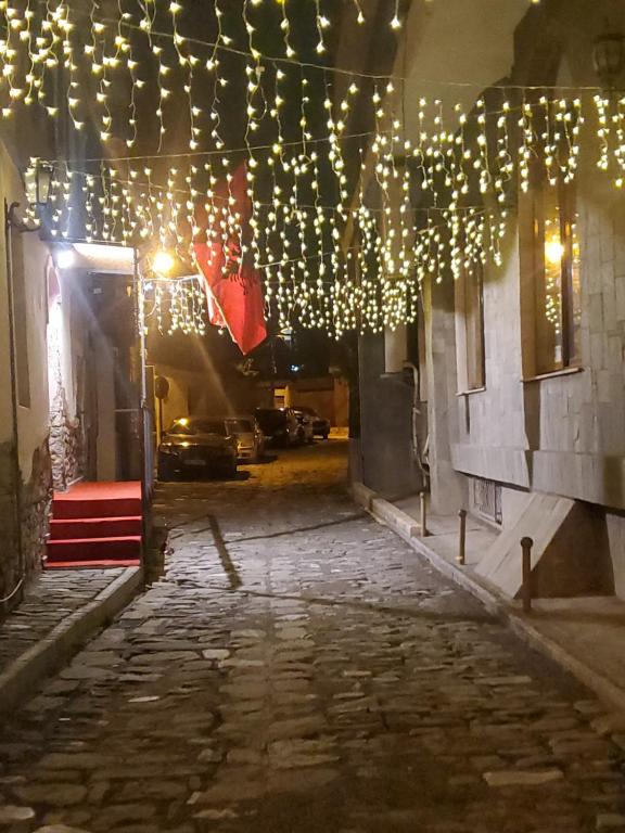 Fotografie z fotogalerie ubytování Kurmaku Guesthouse - Historic Stay inside Elbasan Castle v destinaci Elbasan