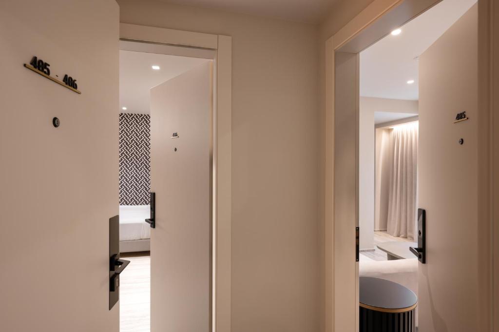 VISION OMONIA, ATHENS - Resim 11