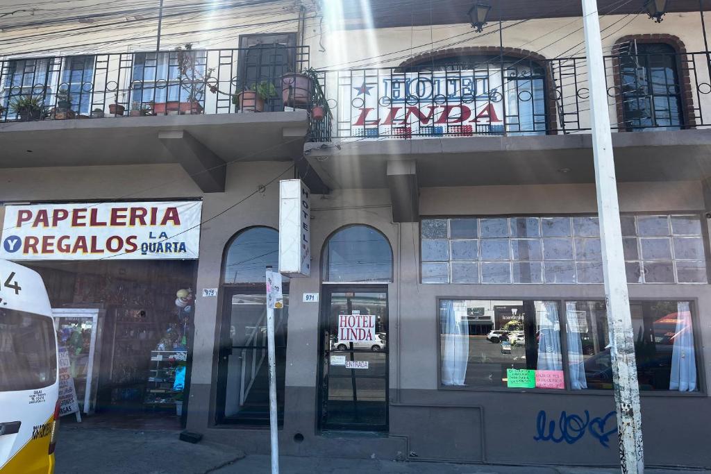 Budova, kde se hotel nachází