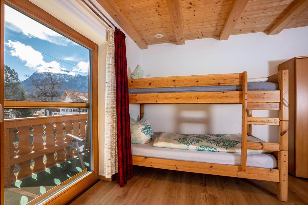 Postel nebo postele na pokoji v ubytování Haus Maier