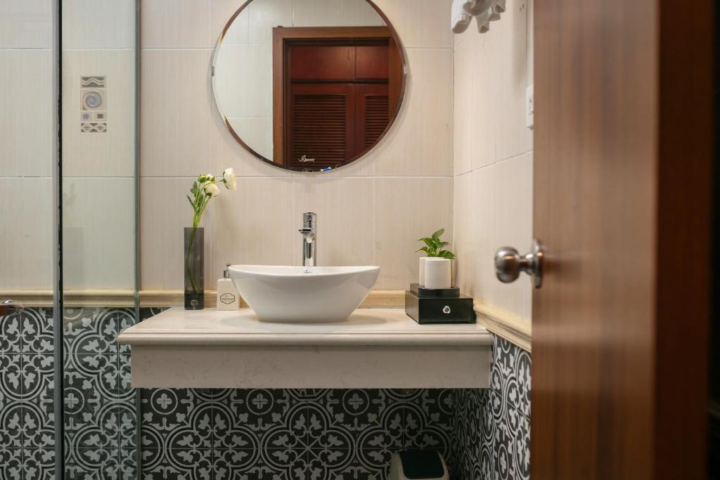 Koupelna v ubytování Bonjour D'An Nam Hotel