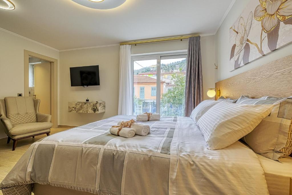 Postel nebo postele na pokoji v ubytování Nafplia Castle