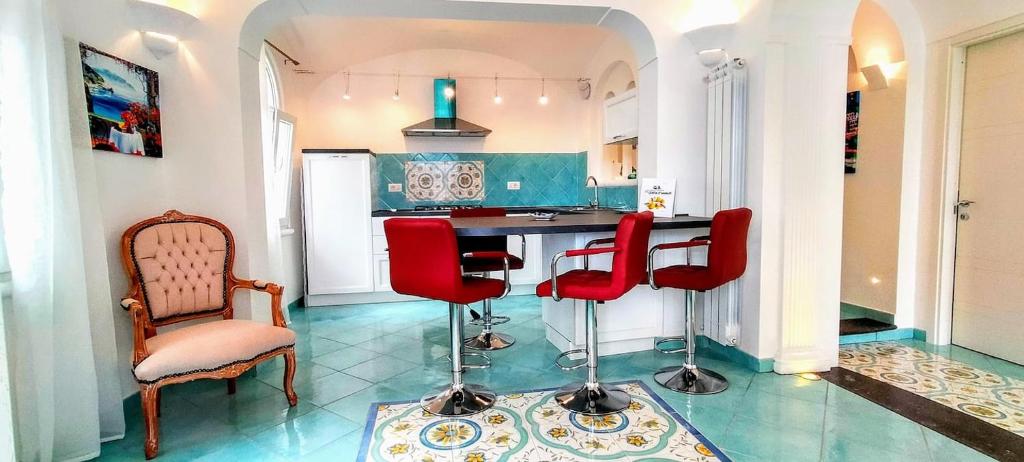 A seating area at Ravello Vingius Suite