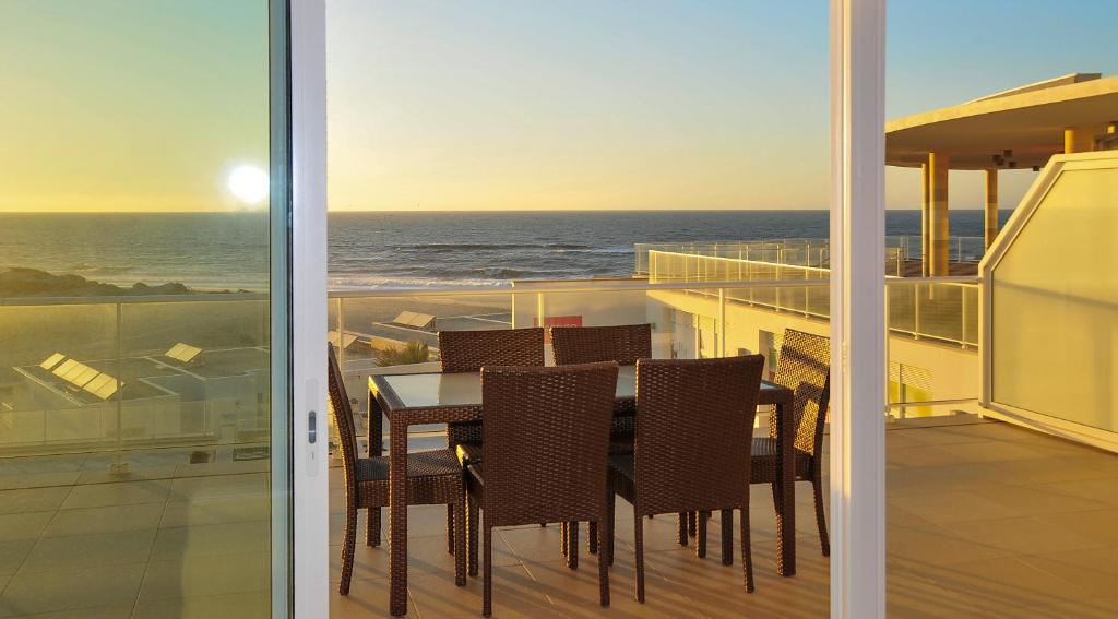 Praia Del Rey SeaView Dupplex - Appartement Met Uitzicht Op Zee
