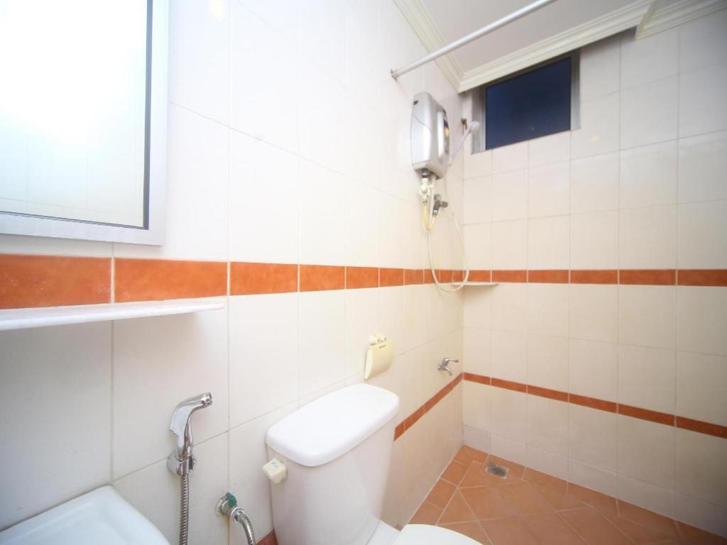 Koupelna v ubytování Super OYO 1027 Hotel London