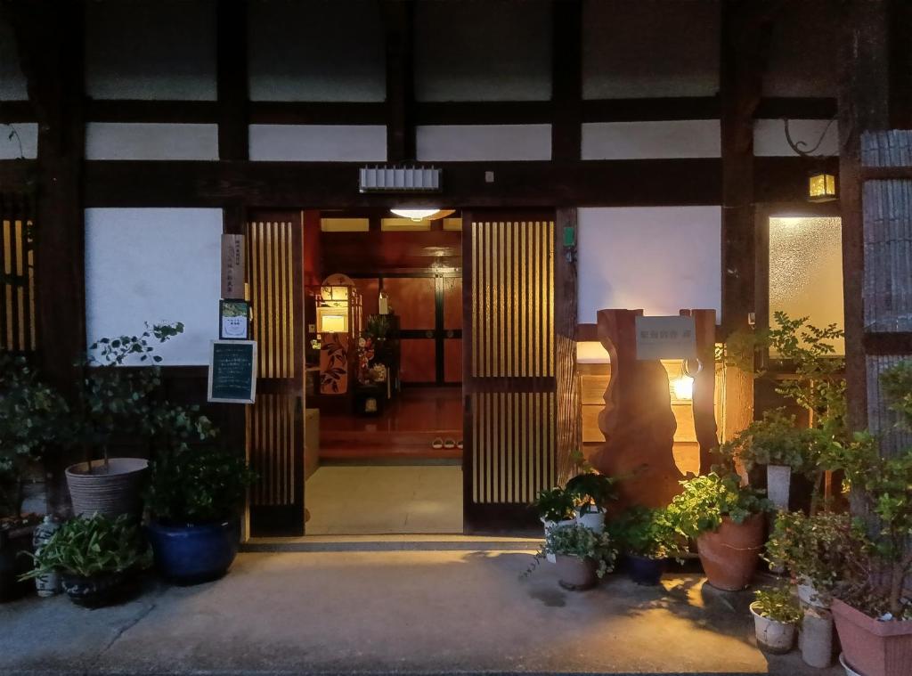 Exteriér nebo vchod ubytování 駅前宿舎 禪 shared house zen