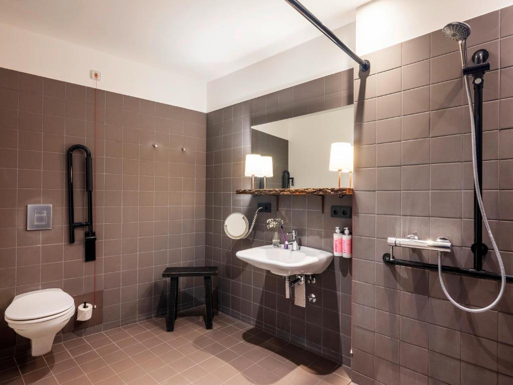 Numa Berlin Weinmeister - Resim 30