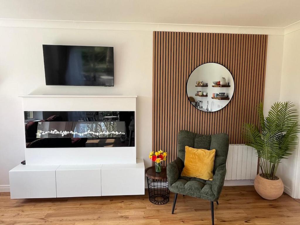 TV a/nebo společenská místnost v ubytování Stylish Apartment in Cong