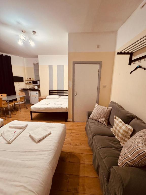 Anwar House - Camera Familiare (6 Adulti) Con Bagno Privato