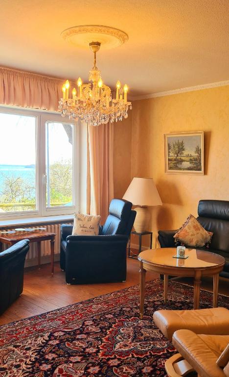Posezení v ubytování Exklusive Ferienwohnung Strohberg