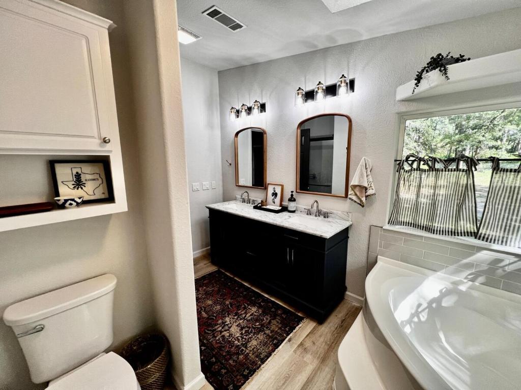 Koupelna v ubytování The Pine Tree Palace