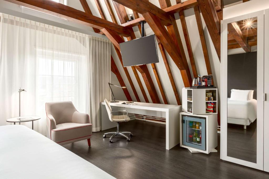 
Premium Double or Twin Room with View
