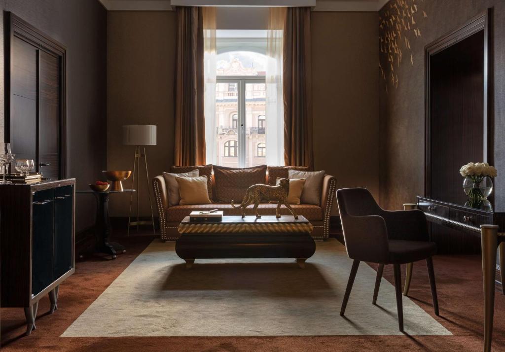Posedenie v ubytovaní Anantara New York Palace Budapest - A Leading Hotel of the World