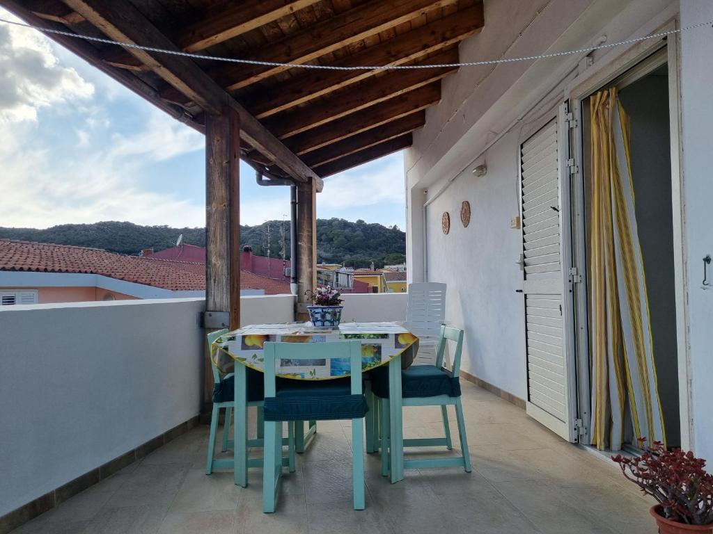 Nespecifikovaný výhled na hory nebo výhled na hory při pohledu z apartmánu