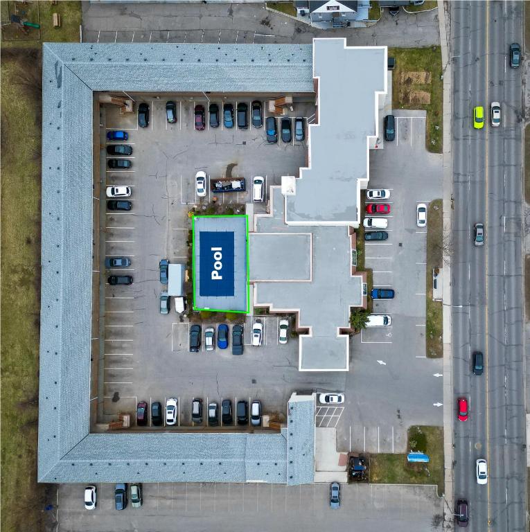 Niagara Lodge & Suites - Resim 4