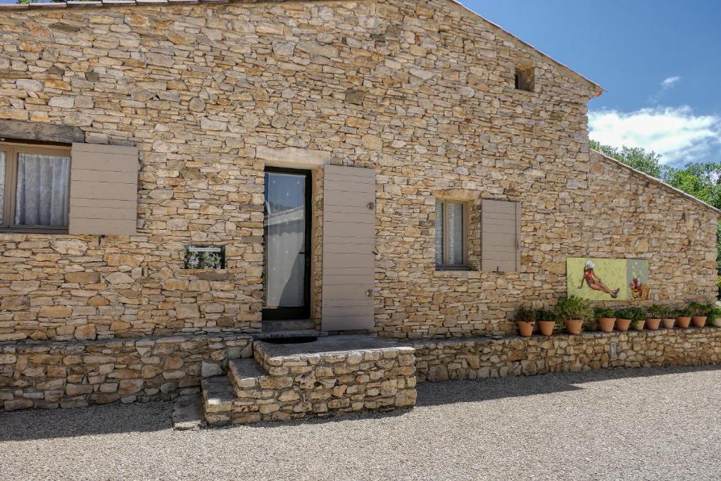 Le Hameau Fleur de Pierres , Chambre , Gite et Table d'Hôtes - Casa De Dos Dormitorios