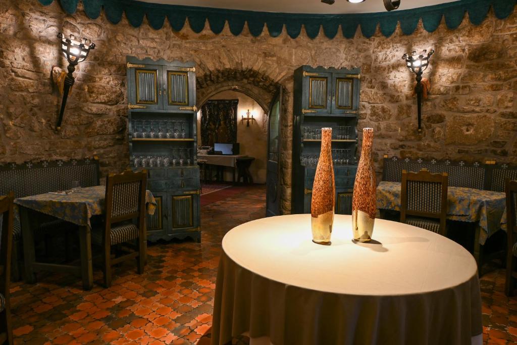 Restaurace v ubytování Château de Codignat