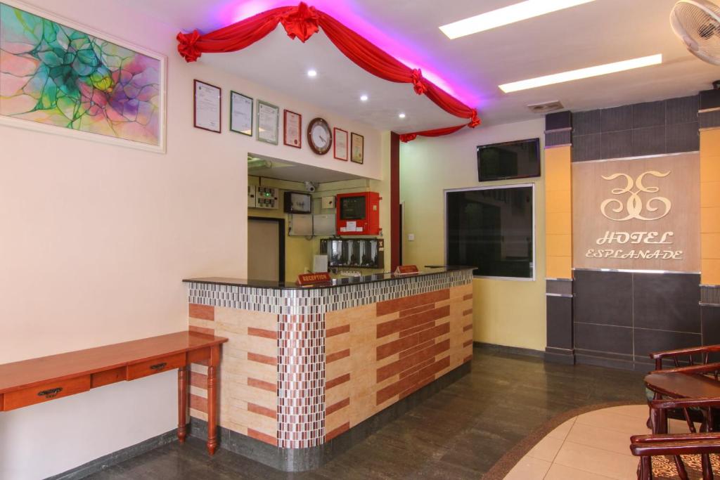 Certifikát, hodnocení, plakát nebo jiný dokument vystavený v ubytování Super OYO 43930 Hotel Esplanade