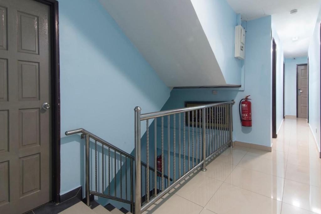 Fotografie z fotogalerie ubytování Super OYO 90296 Red Orange Hotel Port Klang v destinaci Klang