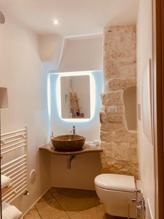 Koupelna v ubytování Luxury Suite Of Ostuni