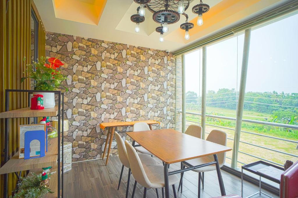 Fotografie z fotogalerie ubytování Capital O OYO 785 The Greenhive Hotel v destinaci Lapolapo