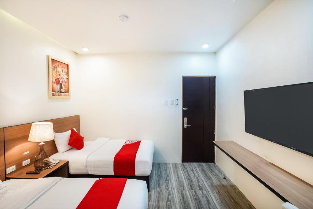 OYO 489 Casa Mia Hotel Suites - Superior Twin