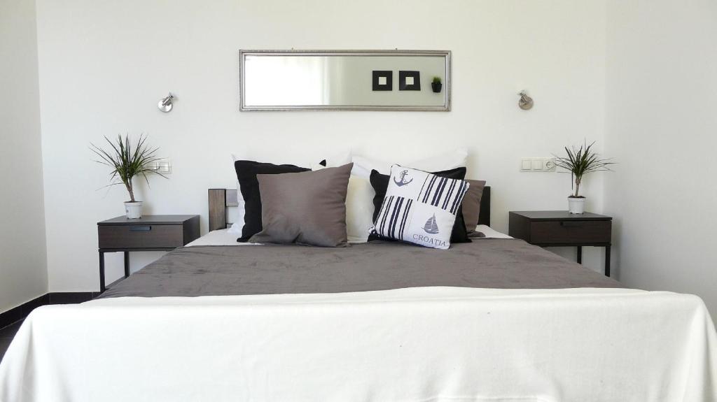 Apartments Palatium - Studio With Sea View