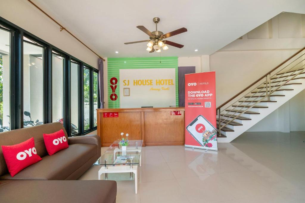 OYO 665 Sj House Hotel - Resim 12