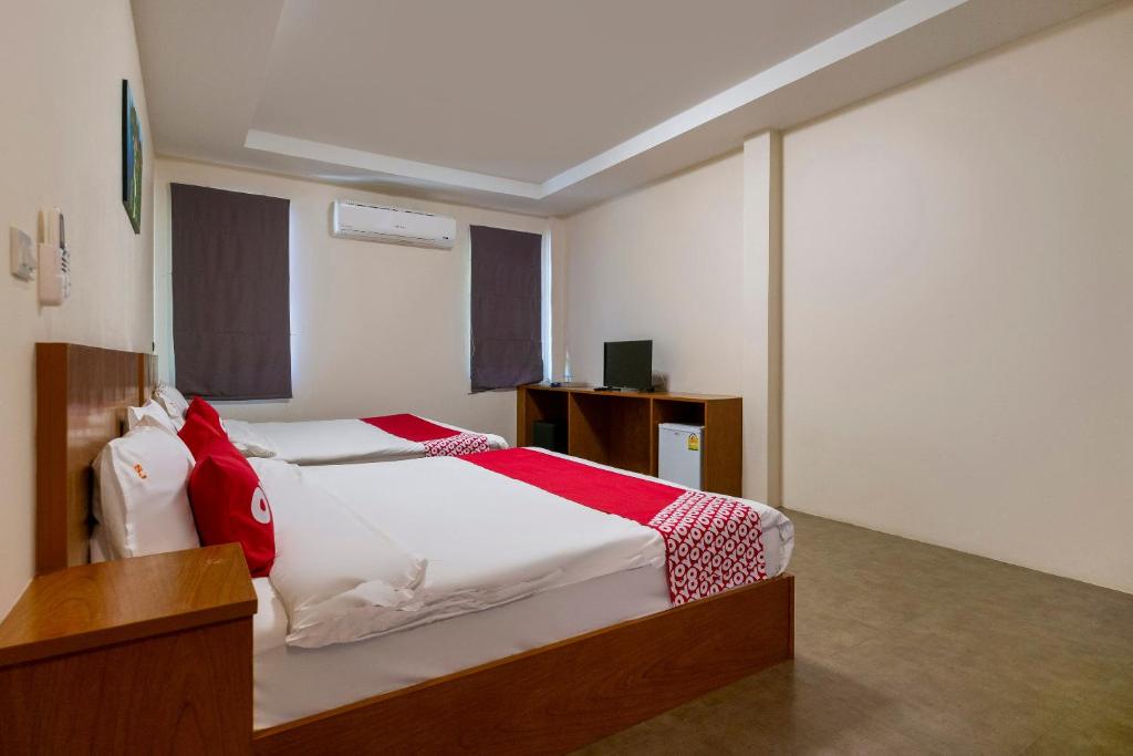 OYO 665 Sj House Hotel - Resim 2