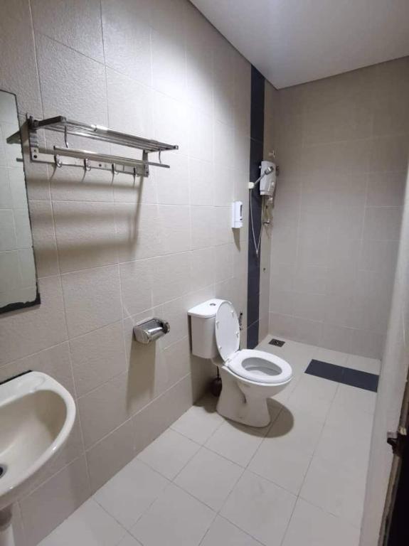 Bany a OYO 90883 Pavilion Inn Hotel