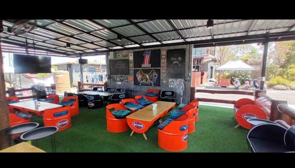 OYO 75500 Kuunone Art & Gallery - Resim 3