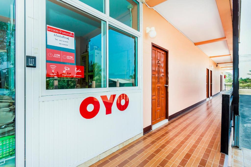 Fotografie z fotogalerie ubytování OYO 628 Dao Krajang v destinaci Phetchaburi
