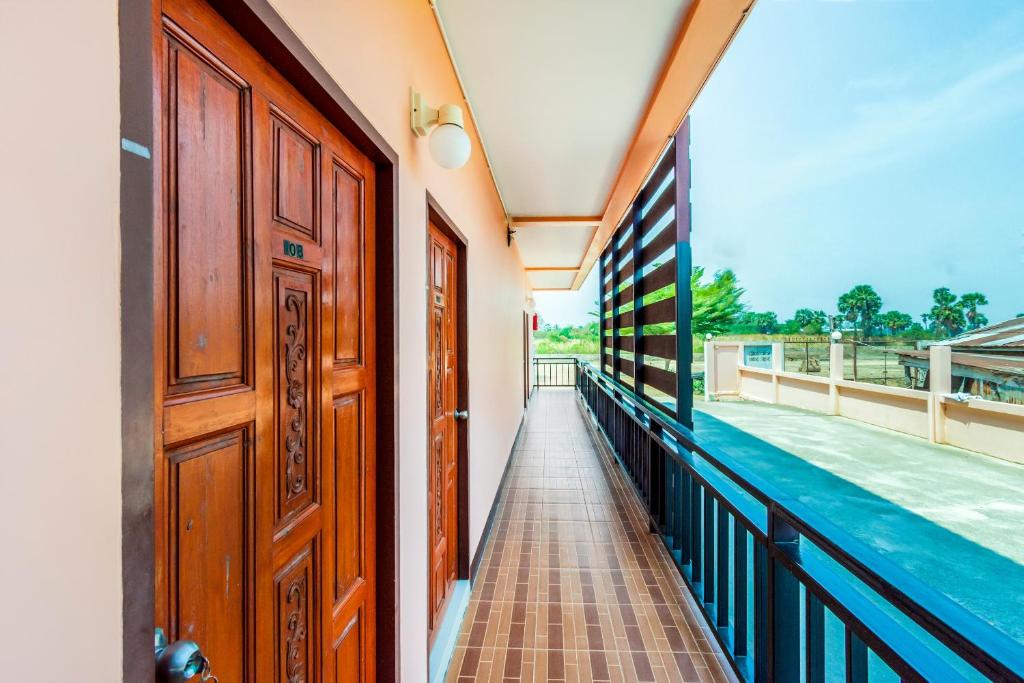 Fotografie z fotogalerie ubytování OYO 628 Dao Krajang v destinaci Phetchaburi