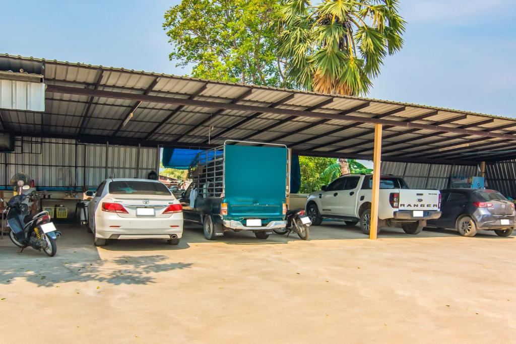 Fotografie z fotogalerie ubytování OYO 628 Dao Krajang v destinaci Phetchaburi