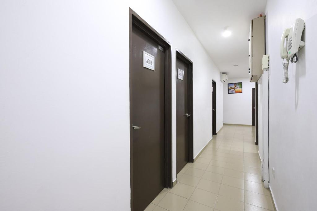 Fotografie z fotogalerie ubytování OYO 89497 Dream Nur Hotel v destinaci Tranquerah