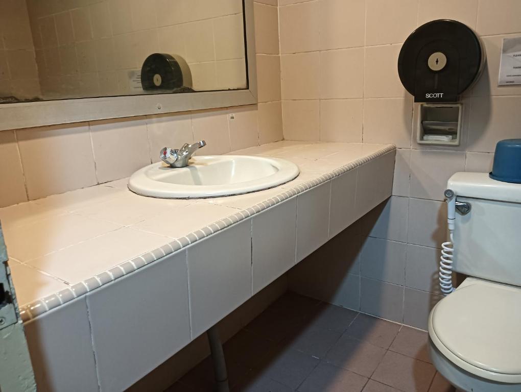 Koupelna v ubytování OYO 90860 Wawasan Inn