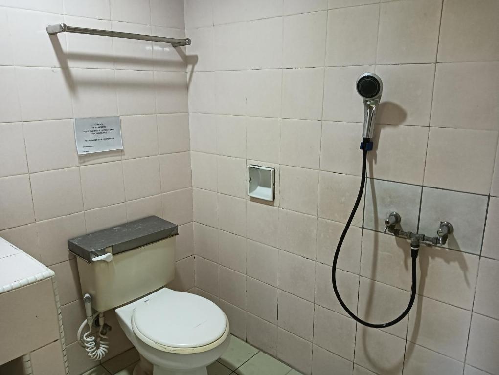 Koupelna v ubytování OYO 90860 Wawasan Inn