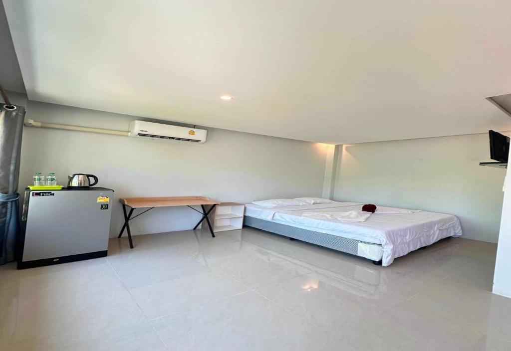 OYO 75492 Carpe Diem Homestay - Resim 6