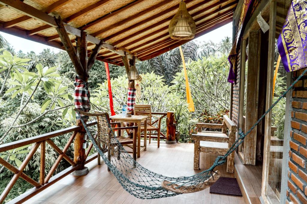 Balkón nebo terasa v ubytování The Asri Villas