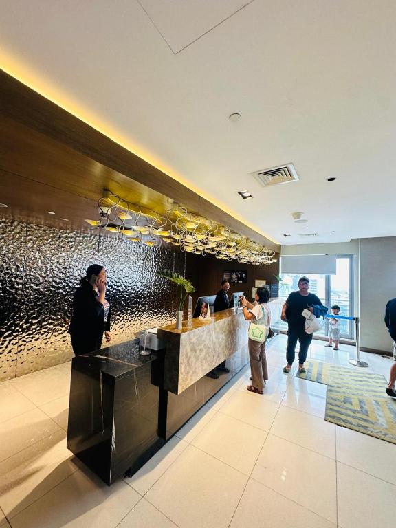 Hosté ubytování Novotel Residence Hotel Manila by Jolly Luxe Suites at Acqua