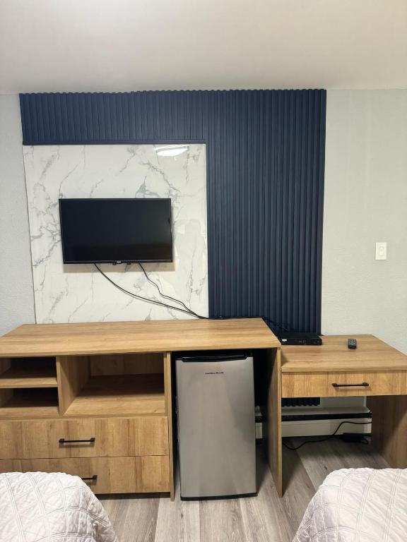 The Cavalier Inn - Resim 33