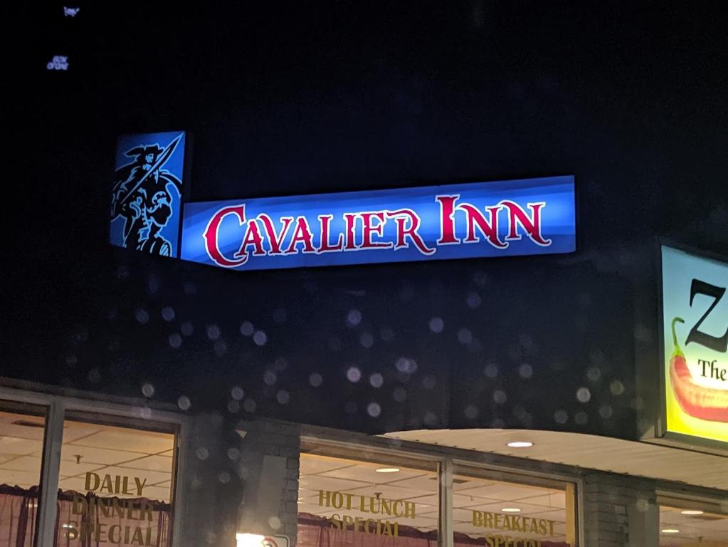 Certifikát, hodnocení, plakát nebo jiný dokument vystavený v ubytování The Cavalier Inn