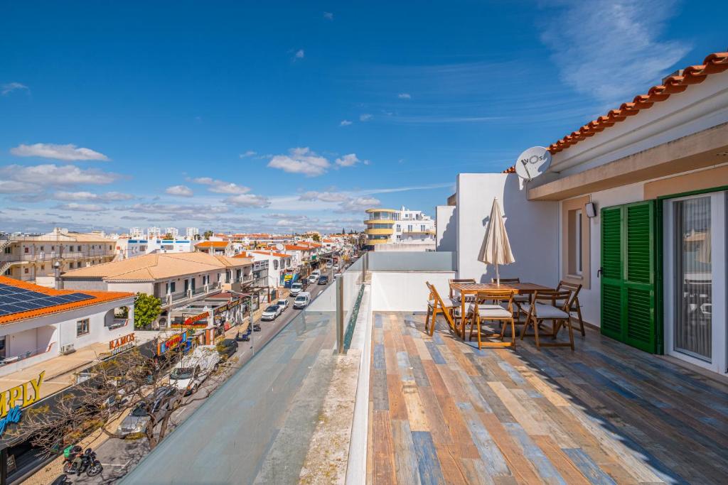 Heart of Oura by SignatureStays