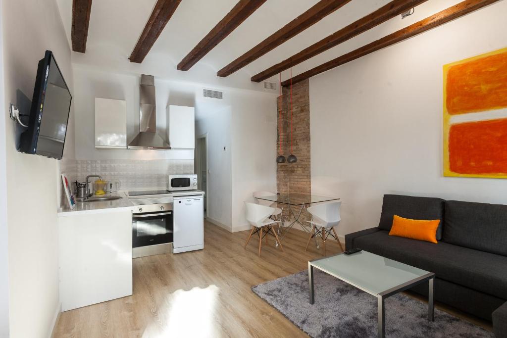Kuchyňa alebo kuchynka v ubytovaní Baron Suites Reina