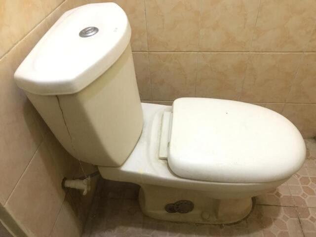 Koupelna v ubytování OYO 93864 Wisma Gading Syariah