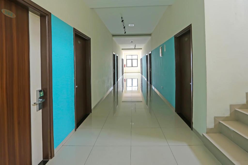 Fotografie z fotogalerie ubytování SUPER OYO Collection O 92130 Hotel Fiducia Kaji v destinaci Jakarta