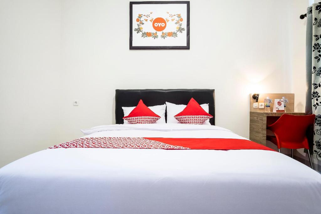 Capital O 873 Kamani Homestay Syariah - Deluxe Tweepersoonskamer